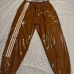 IVY PARK ICY DROP UNISEX LEATHER JOGGERS *rare*